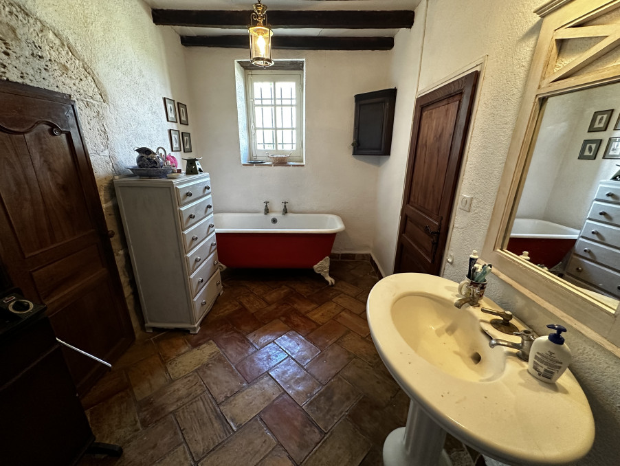 4 Bed, 3 Bath, HouseFor Sale, Duras, Lot-et-Garonne, Aquitaine, 47120