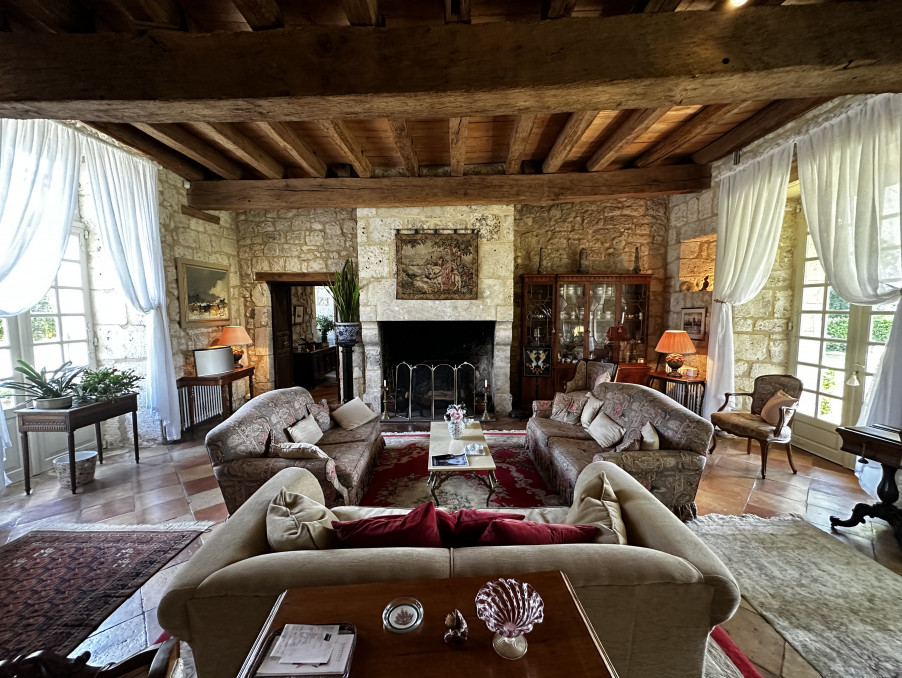 4 Bed, 3 Bath, HouseFor Sale, Duras, Lot-et-Garonne, Aquitaine, 47120