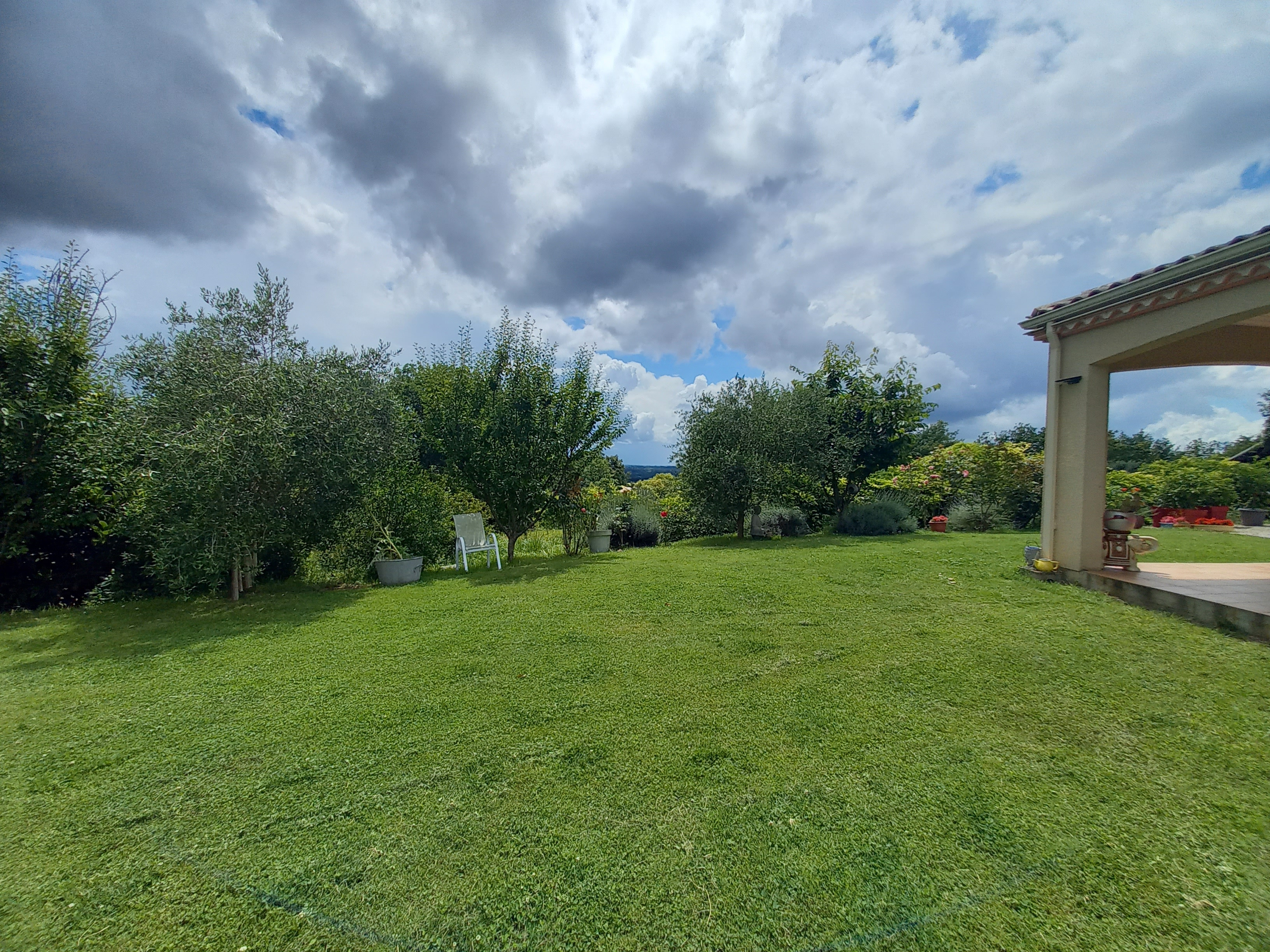 4 Bed, 2 Bath, HouseFor Sale, Castillonnes, Lot-et-Garonne, Aquitaine, 47330