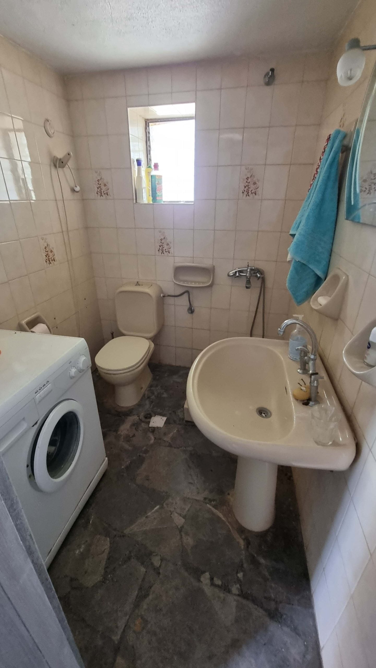 5 Bed, 2 Bath, HouseFor Sale, Chania, Crete