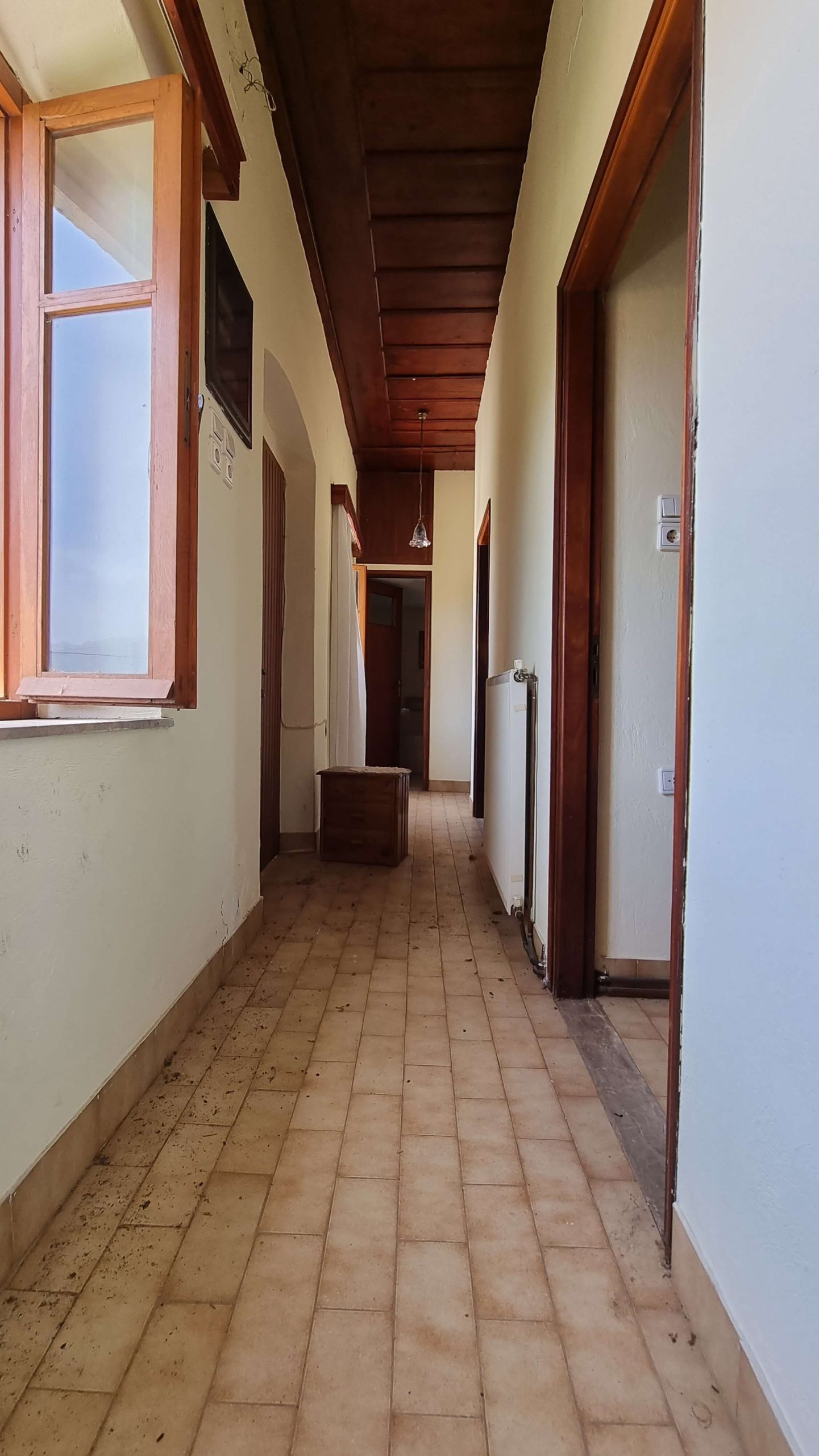 5 Bed, 2 Bath, HouseFor Sale, Chania, Crete