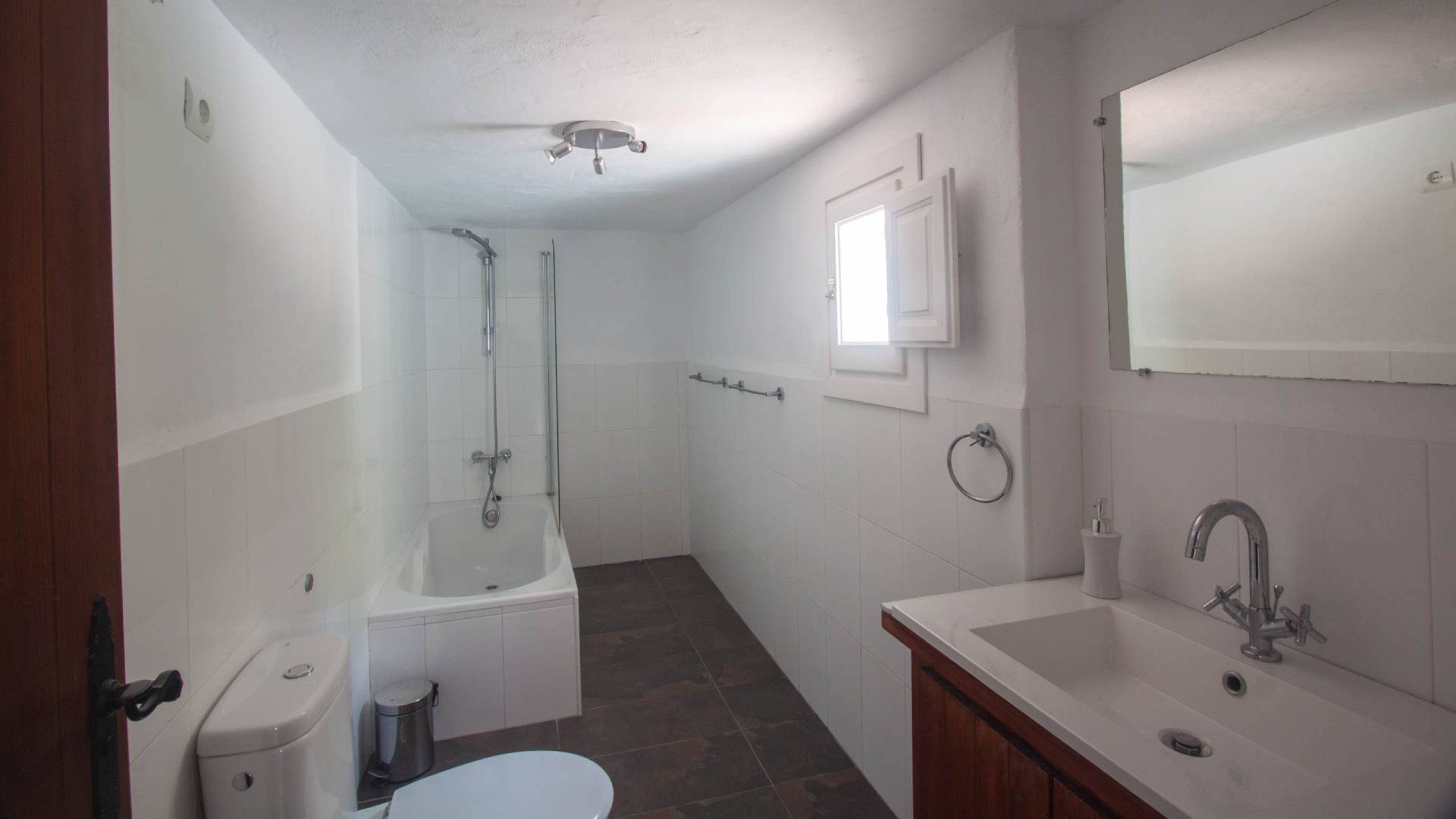 6 Bed, 5 Bath, HouseFor Sale, Casares, Malaga, 29690