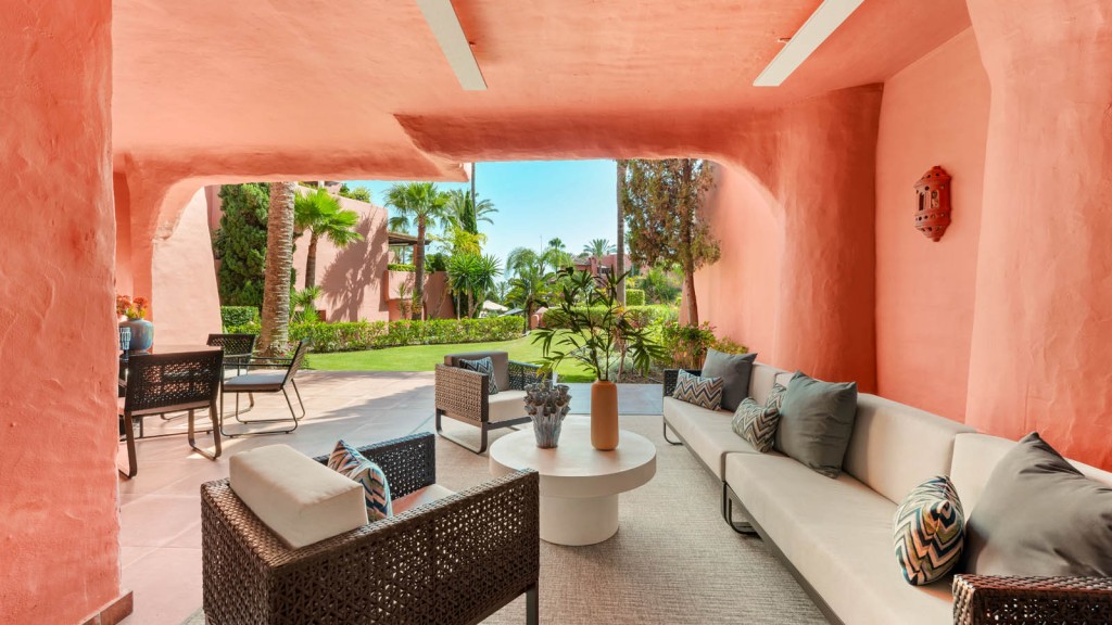 3 Bed, 3 Bath, ApartmentFor Sale, Estepona, Malaga