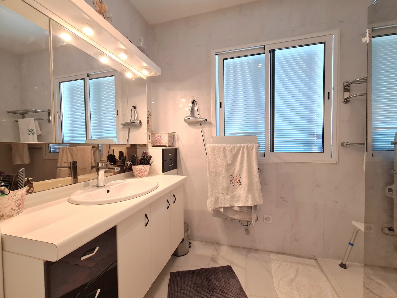 4 Bed, 3 Bath, HouseFor Sale, Agde, Herault, Languedoc-Roussillon, 34300