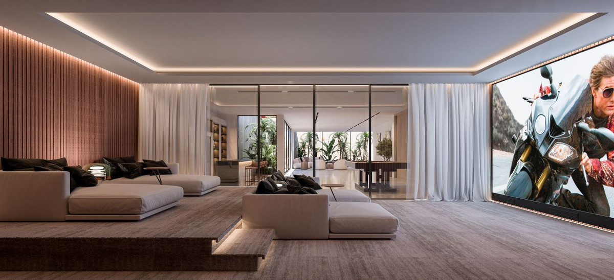 5 Bed, 6 Bath, HouseFor Sale, Sierra Blanca, Malaga