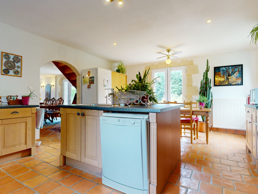 3 Bed, 1 Bath, HouseFor Sale, Monbazillac, Dordogne, Aquitaine, 24240