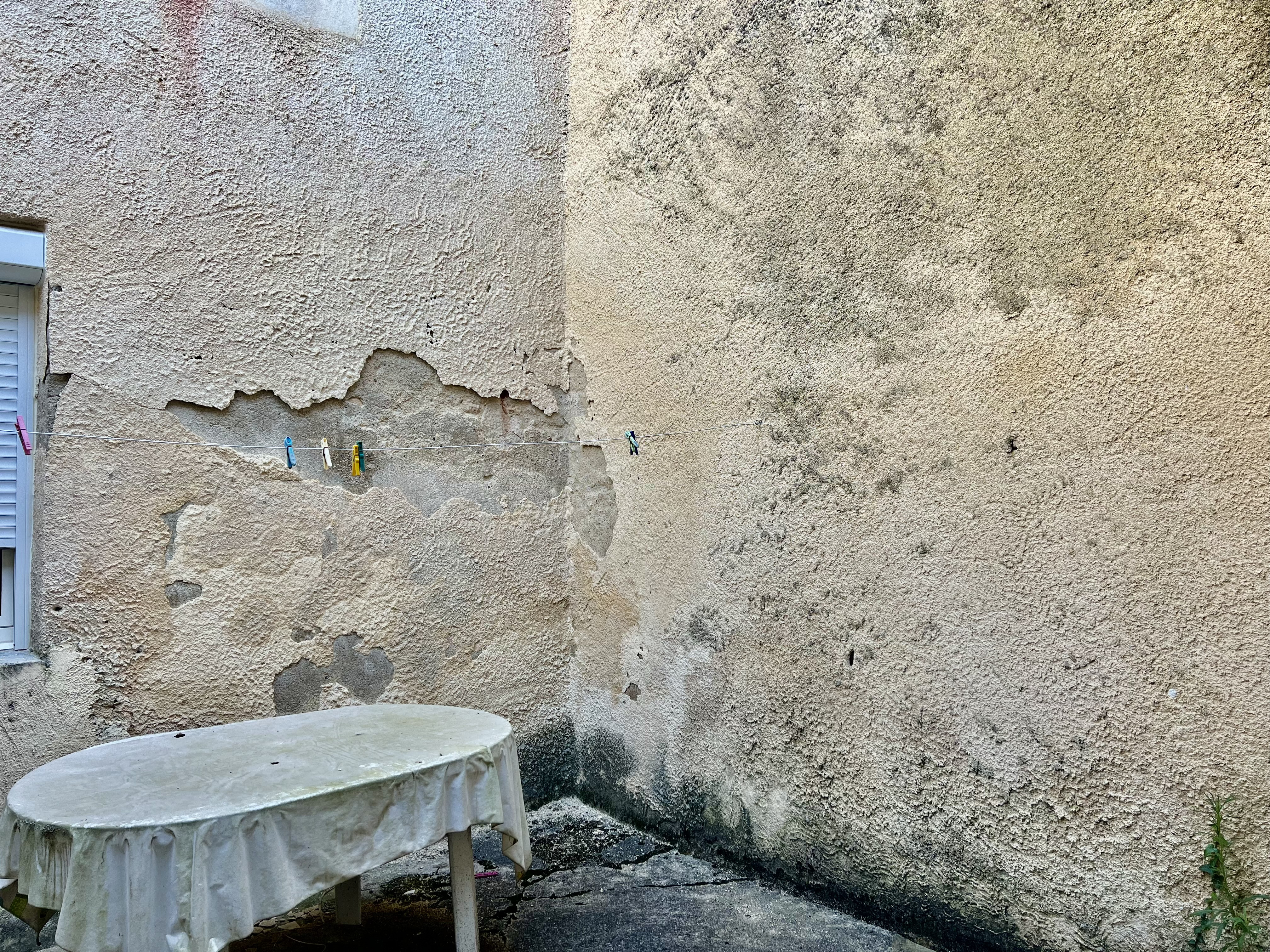 4 Bed, 1 Bath, HouseFor Sale, Fumel, Lot-et-Garonne, Aquitaine, 47500