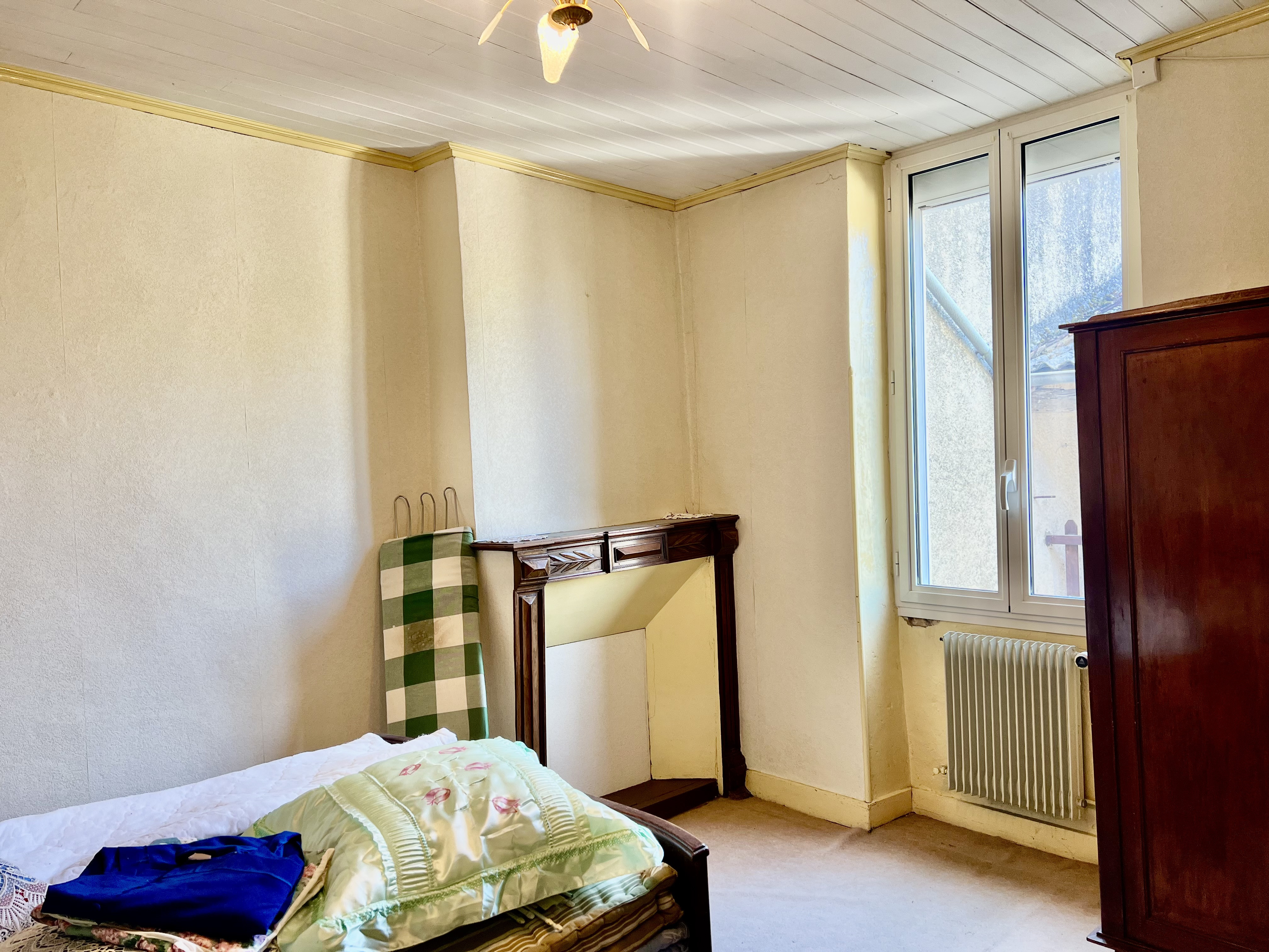 4 Bed, 1 Bath, HouseFor Sale, Fumel, Lot-et-Garonne, Aquitaine, 47500