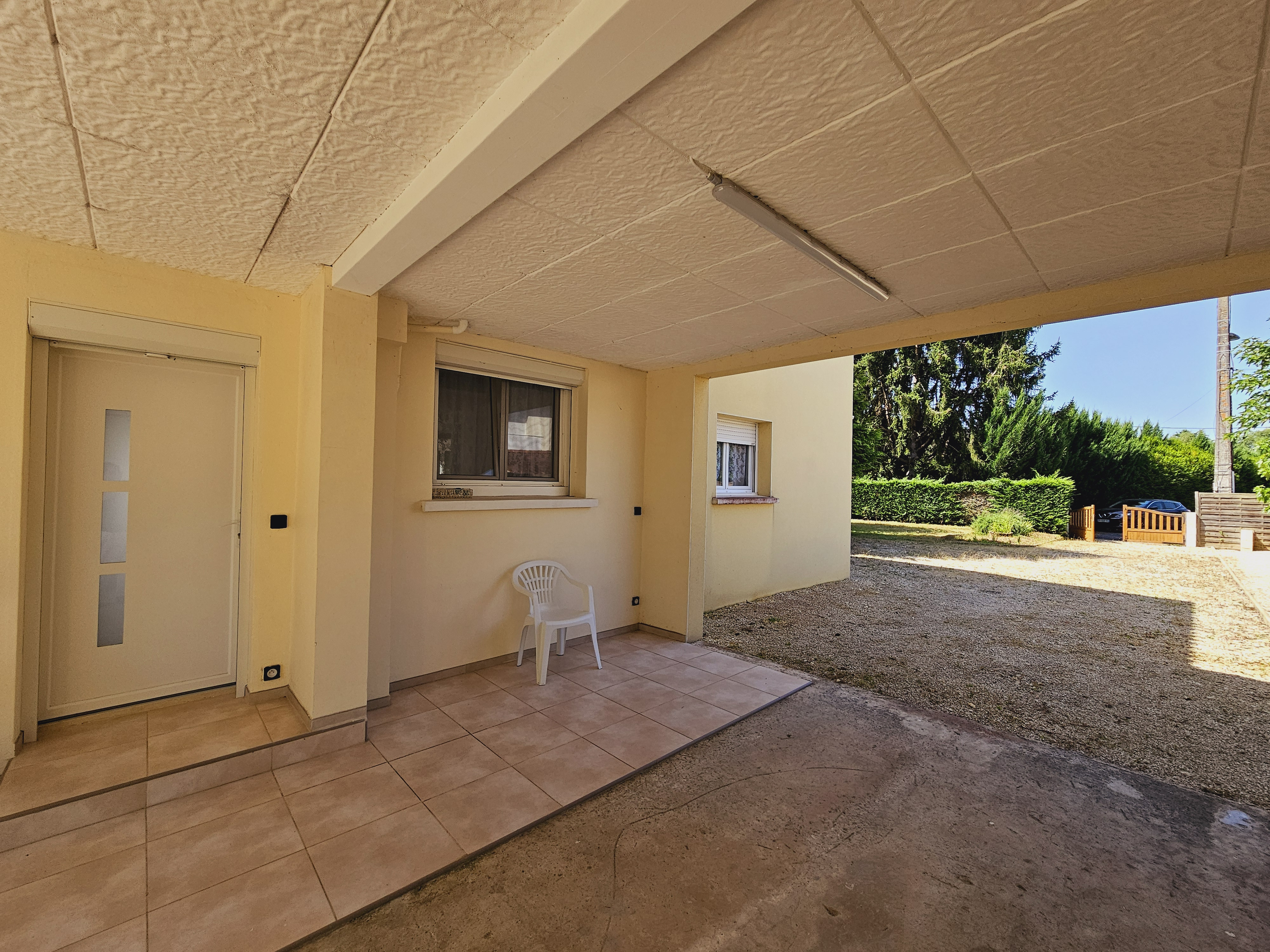 4 Bed, 1 Bath, HouseFor Sale, Lalinde, Dordogne, Aquitaine, 24150