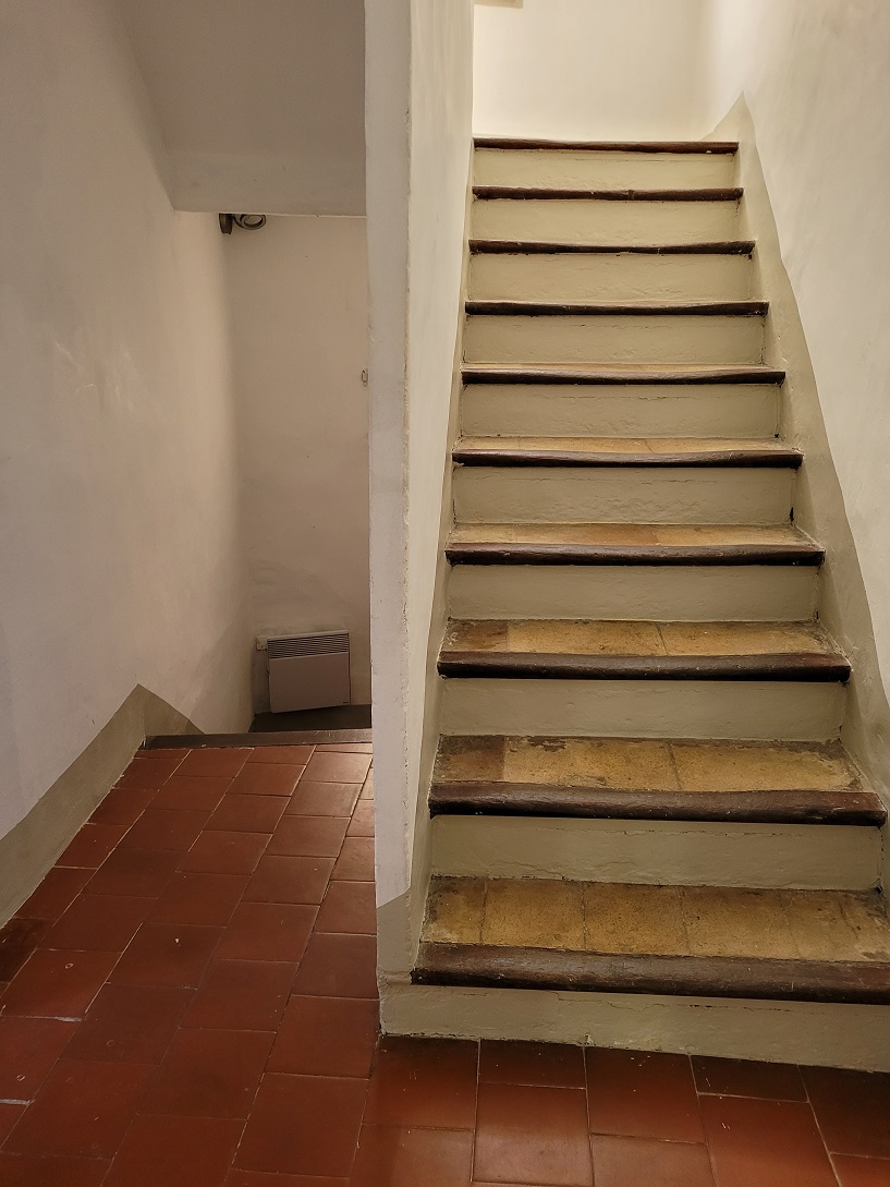 3 Bed, 2 Bath, ApartmentFor Sale, Pezenas, Herault, Languedoc-Roussillon, 34120