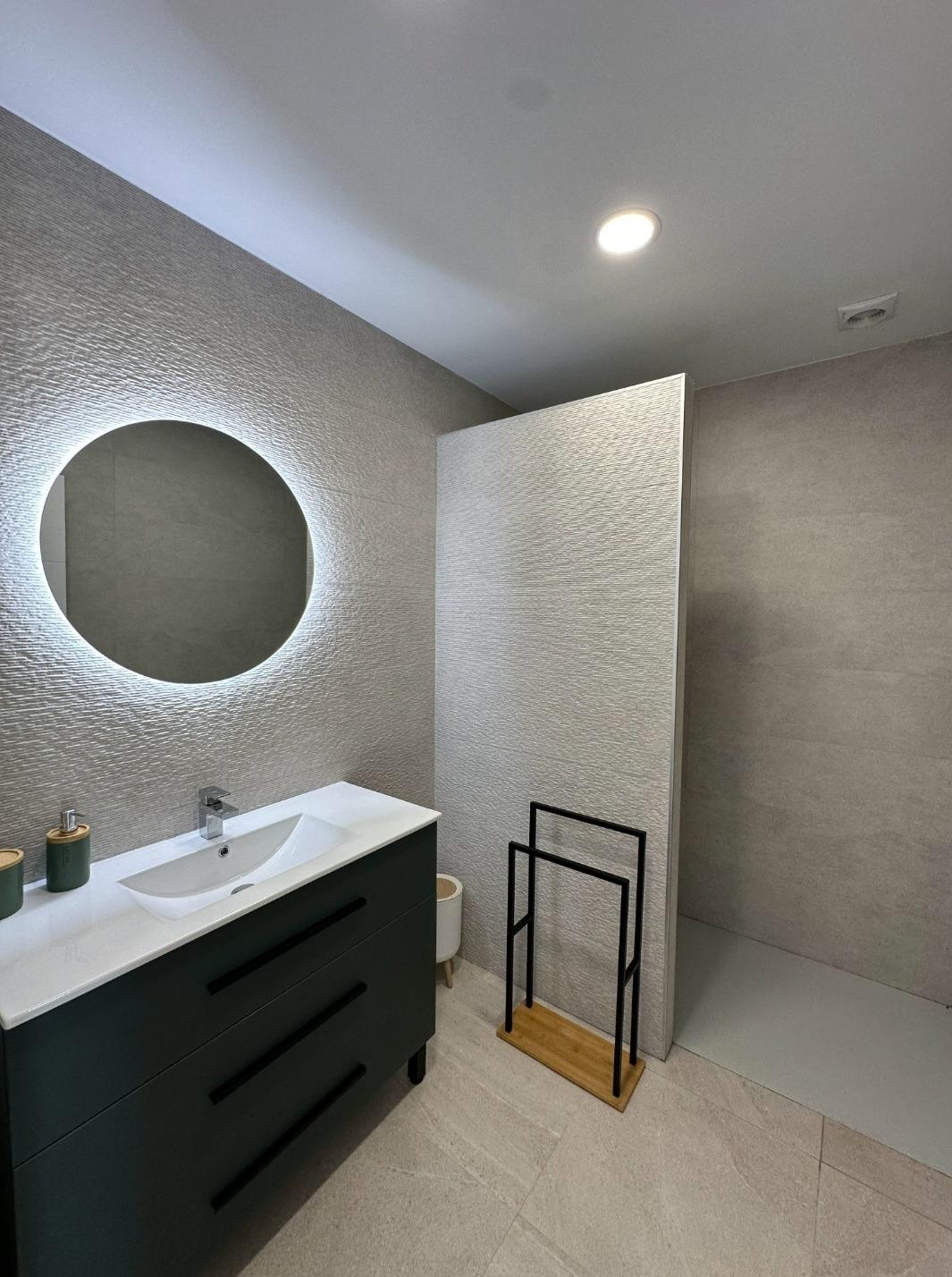 3 Bed, 2 Bath, HouseFor Sale, Pinoso, Alicante