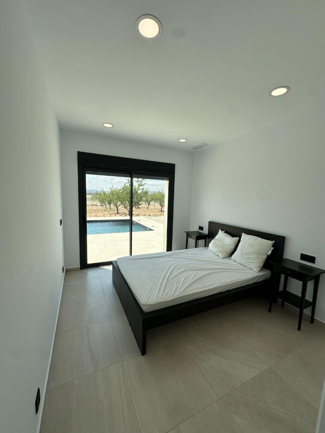 3 Bed, 2 Bath, HouseFor Sale, Pinoso, Alicante