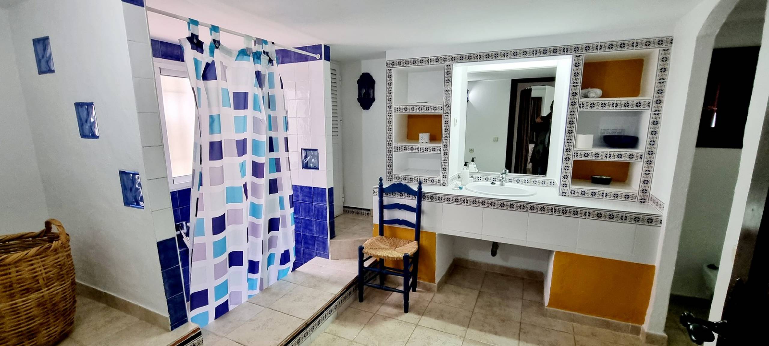 Commercial Property, For Sale