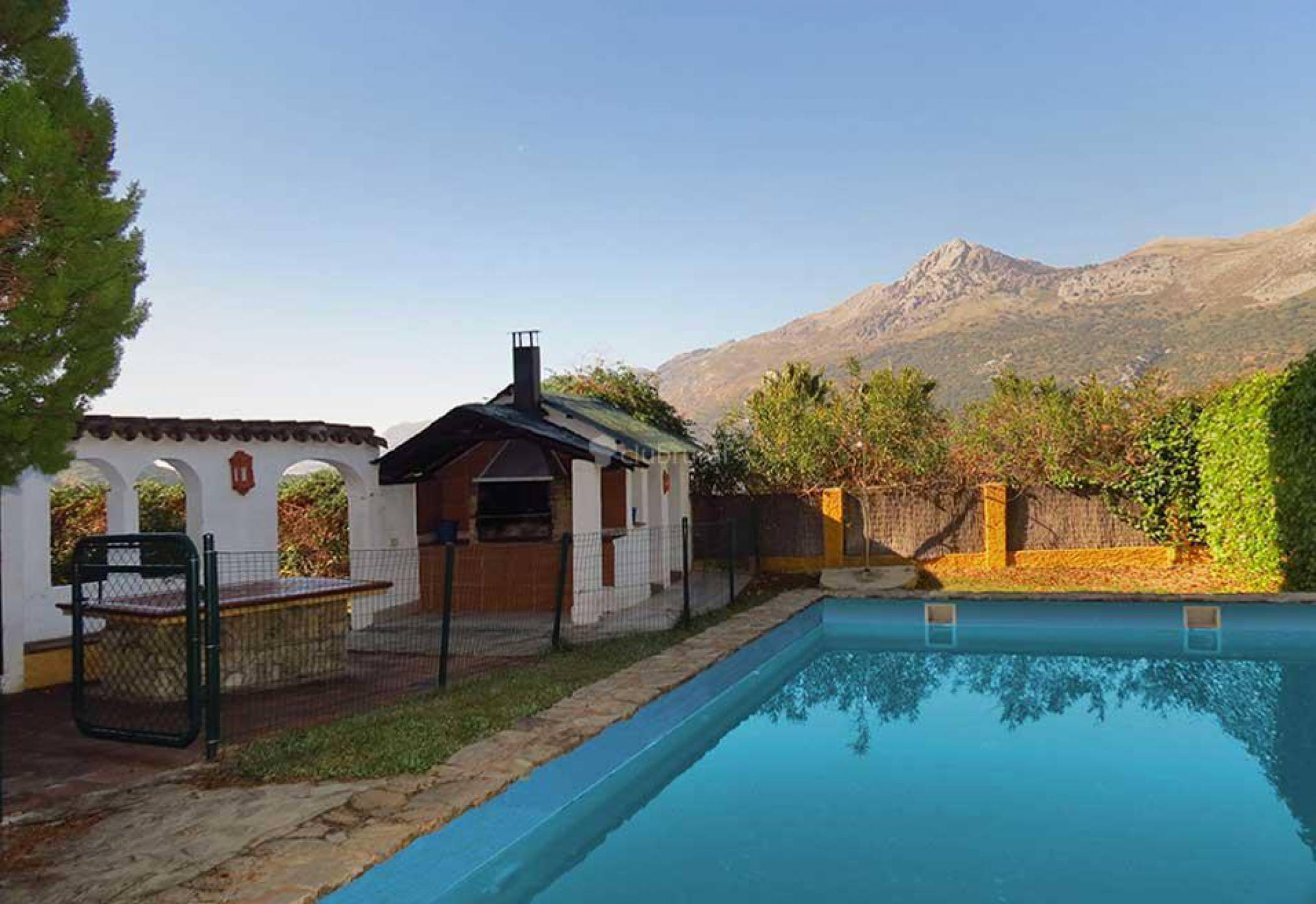 Commercial Property, For Sale