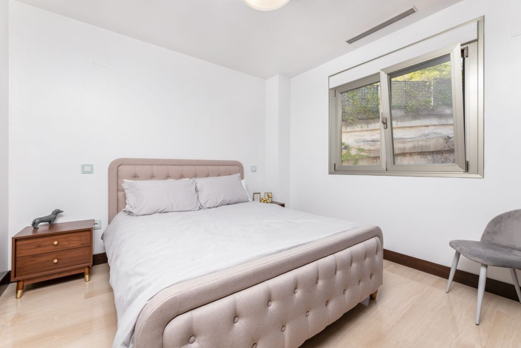 2 Bed, 2 Bath, ApartmentFor Sale, Benahavis, Malaga