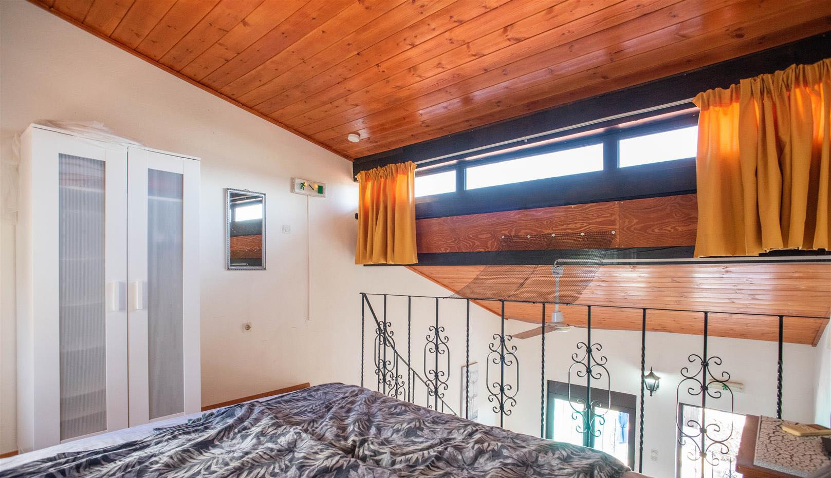 Commercial Property, For Sale