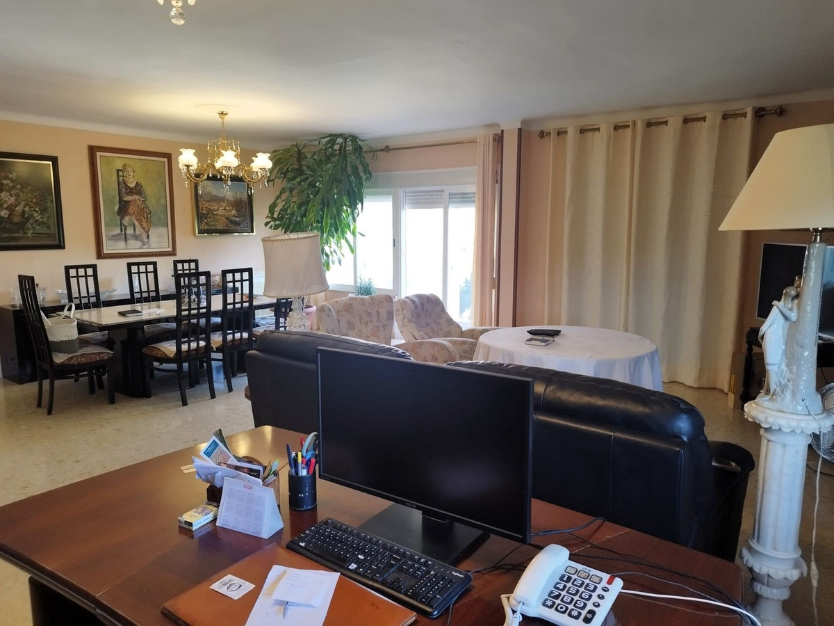 4 Bed, 2 Bath, ApartmentFor Sale, Calvia, Islas Baleares 4 Bed, 2 Bath, ApartmentFor Sale, Calvia, Islas Baleares