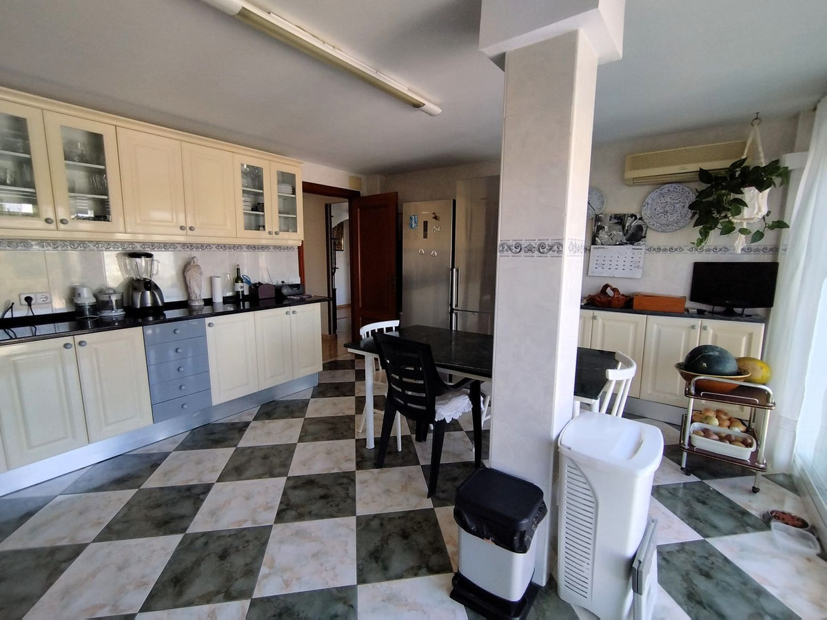 4 Bed, 2 Bath, ApartmentFor Sale, Calvia, Islas Baleares 4 Bed, 2 Bath, ApartmentFor Sale, Calvia, Islas Baleares