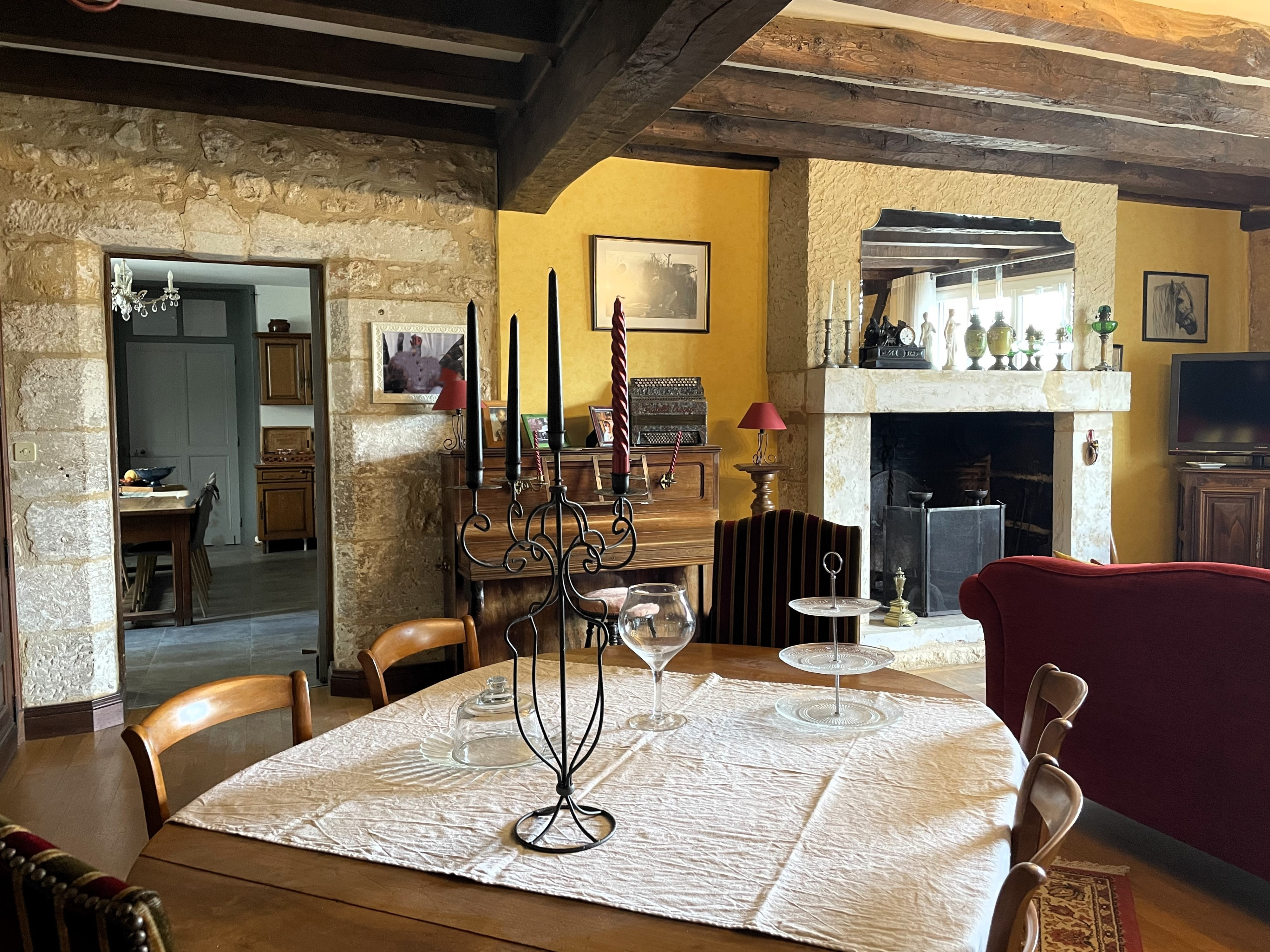 4 Bed, 1 Bath, HouseFor Sale, Saint-cyprien, Dordogne, Aquitaine, 24220