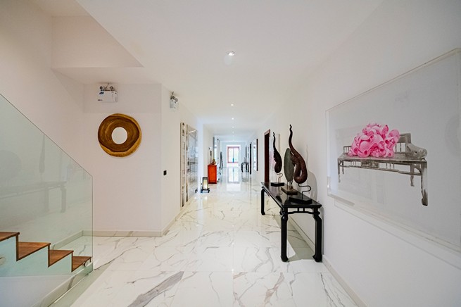 10 Bed, 10 Bath, HouseFor Sale, Surin Beach, Phuket