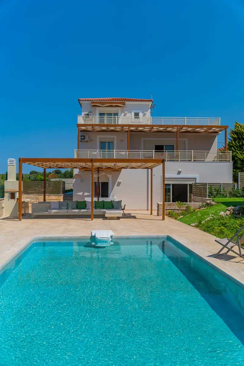 8 Bed, 6 Bath, HouseFor Sale, Rethymno, Crete, 74100