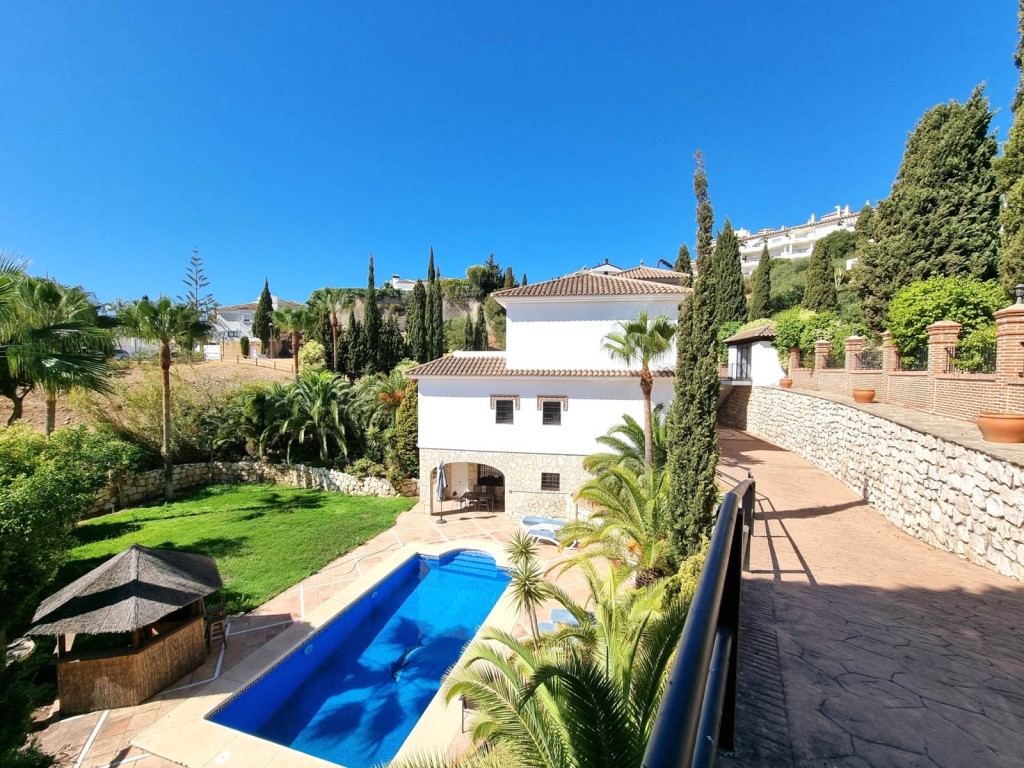 5 Bed, 4 Bath, HouseFor Sale, Mijas, Malaga