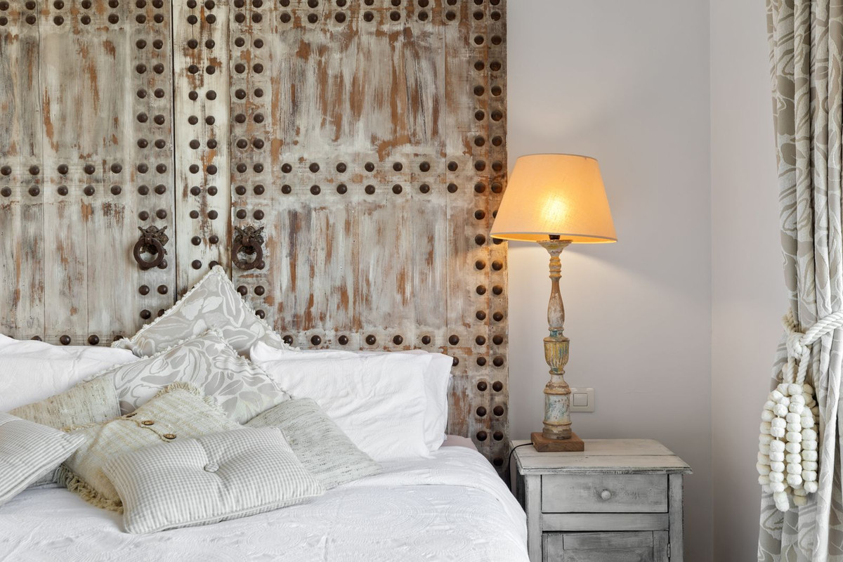 4 Bed, 3 Bath, HouseFor Sale, El Paraiso, Malaga 4 Bed, 3 Bath, HouseFor Sale, El Paraiso, Malaga