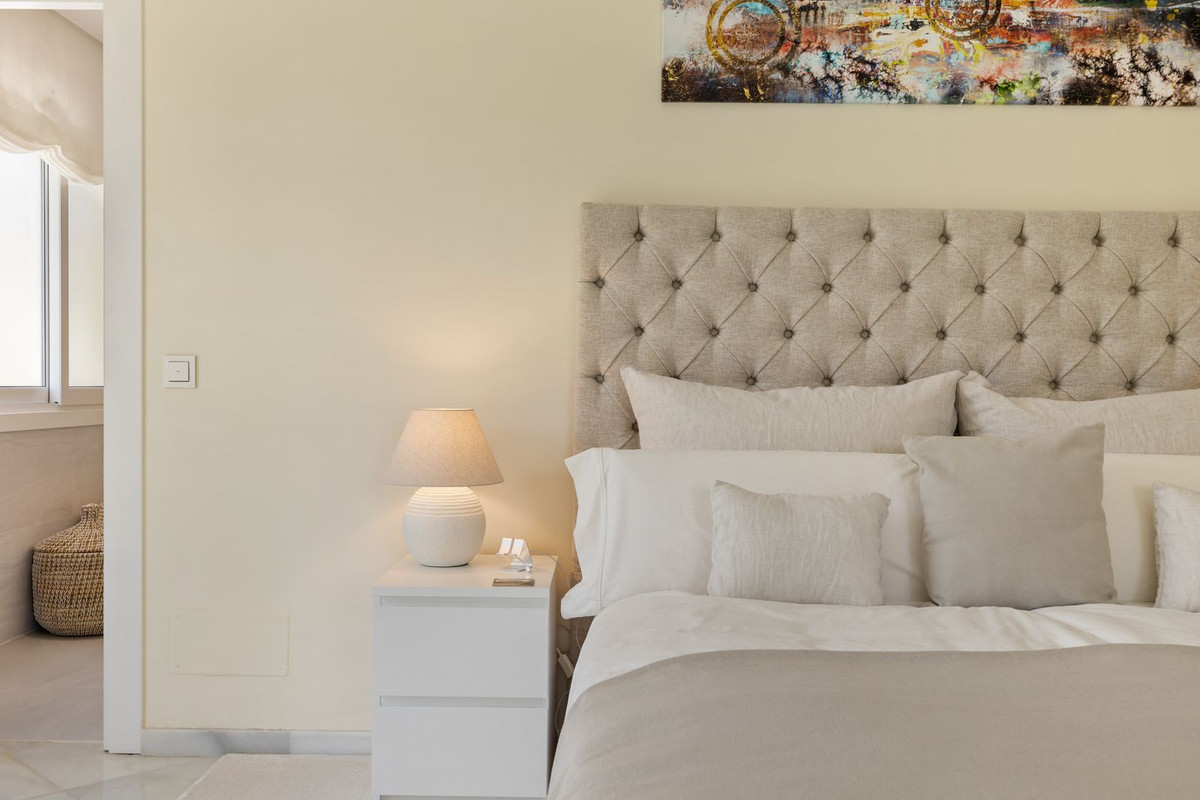 6 Bed, 6 Bath, HouseFor Sale, Nueva Andalucia, Malaga