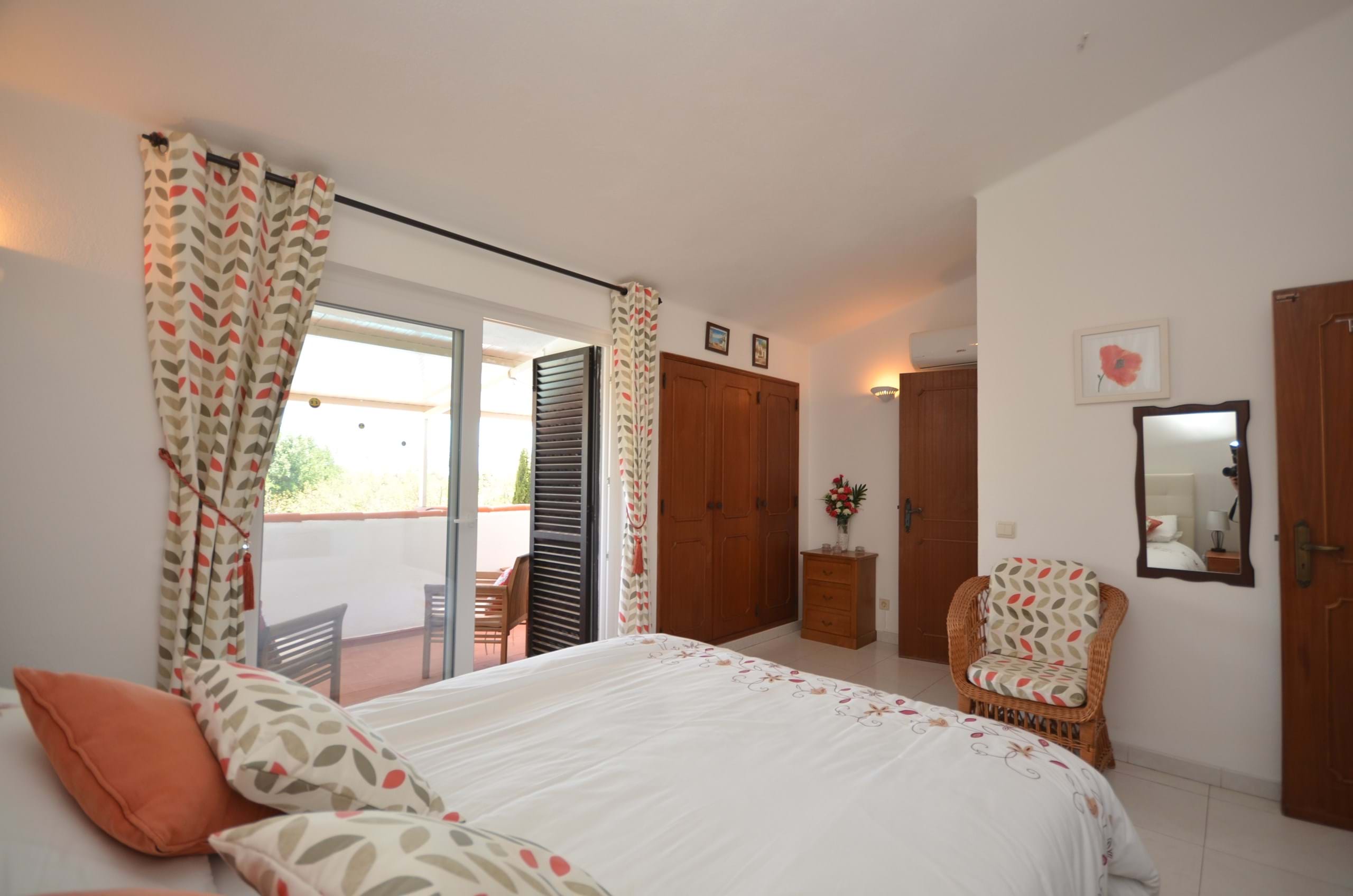 3 Bed, 2 Bath, HouseFor Sale, Loulé, Faro, 8100-000 3 Bed, 2 Bath, HouseFor Sale, Loulé, Faro, 8100-000
