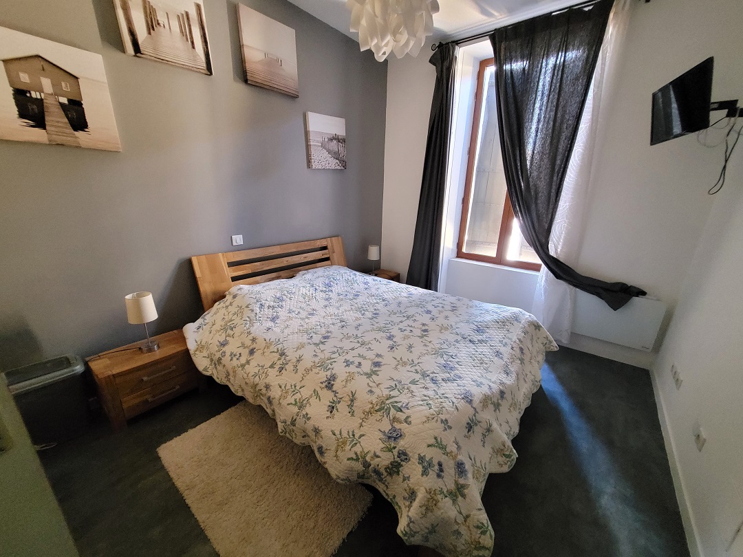 3 Bed, 2 Bath, HouseFor Sale, Caux, Herault, Languedoc-Roussillon, 34120