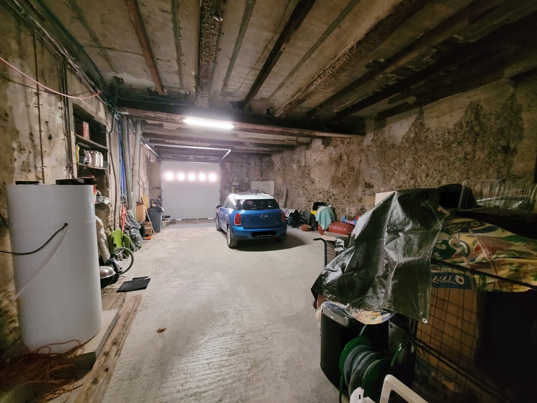 3 Bed, 2 Bath, HouseFor Sale, Caux, Herault, Languedoc-Roussillon, 34120