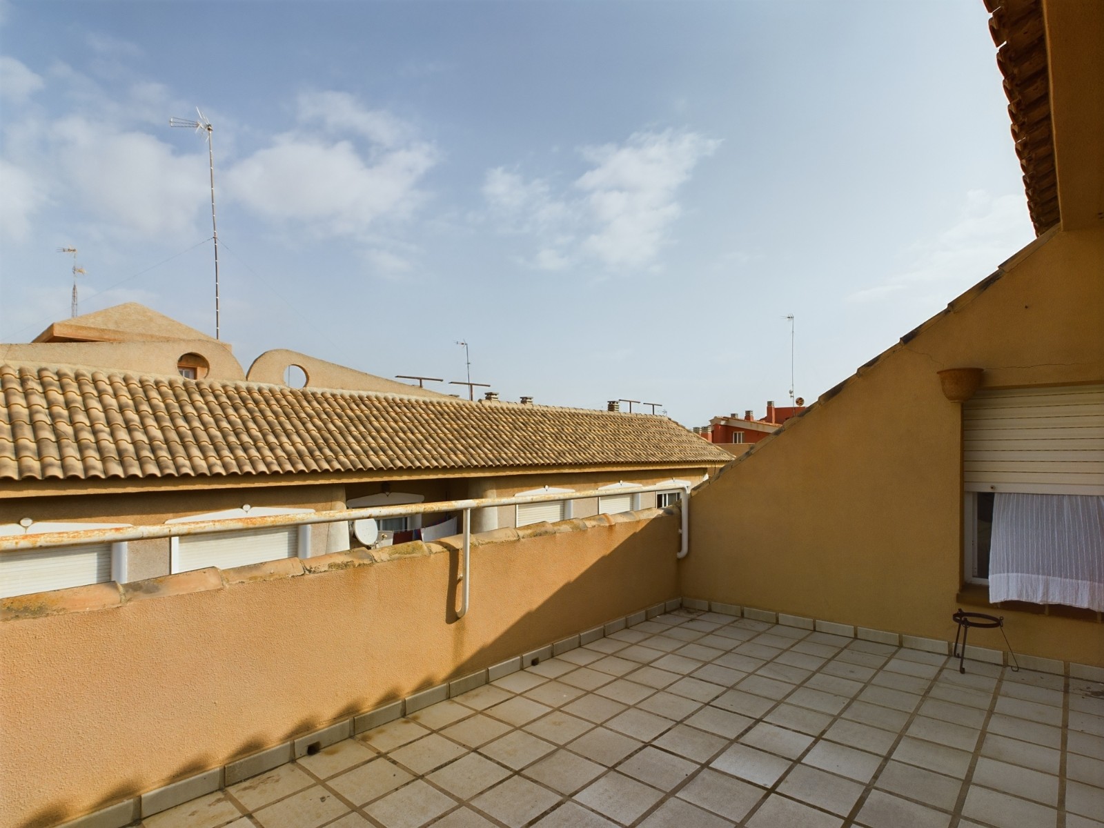 4 Bed, 2 Bath, ApartmentFor Sale, Los Alcazares, Murcia