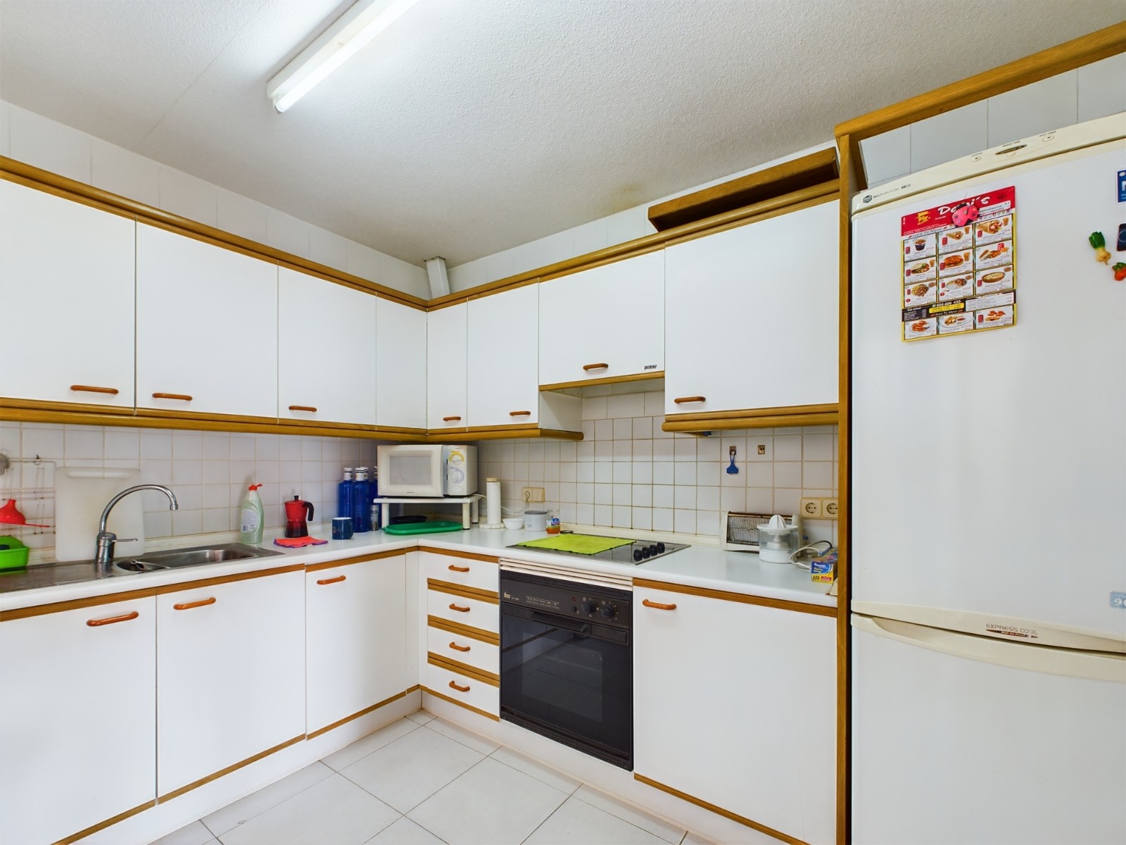 4 Bed, 2 Bath, ApartmentFor Sale, Los Alcazares, Murcia