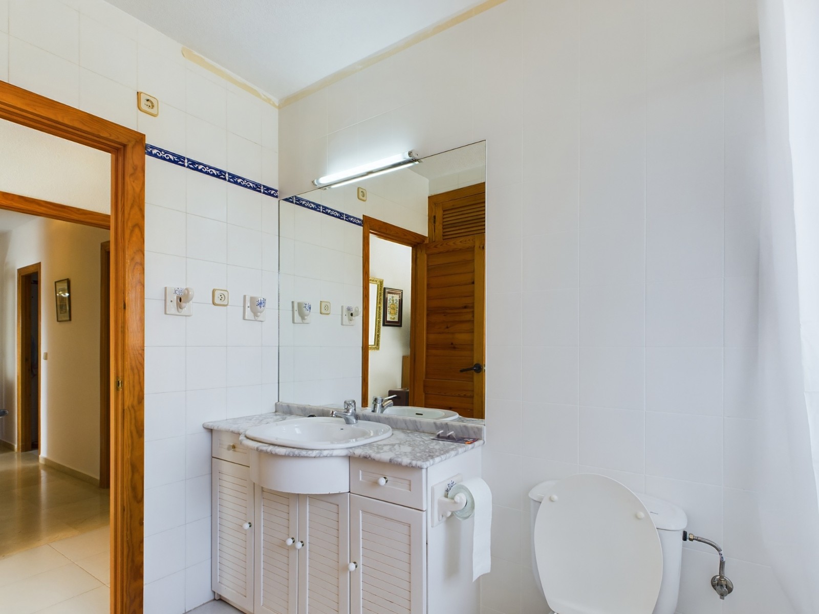 4 Bed, 2 Bath, ApartmentFor Sale, Los Alcazares, Murcia