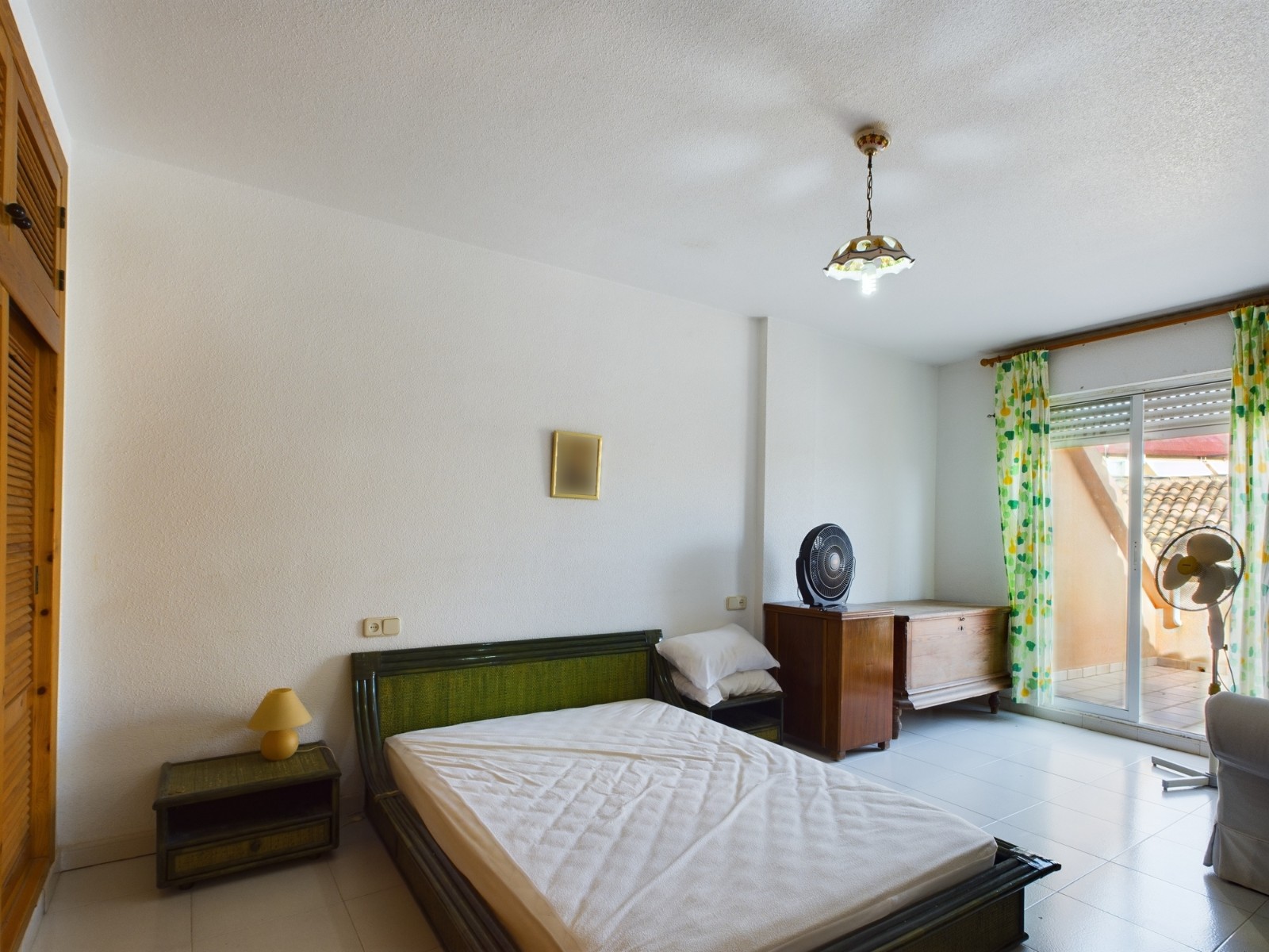 4 Bed, 2 Bath, ApartmentFor Sale, Los Alcazares, Murcia