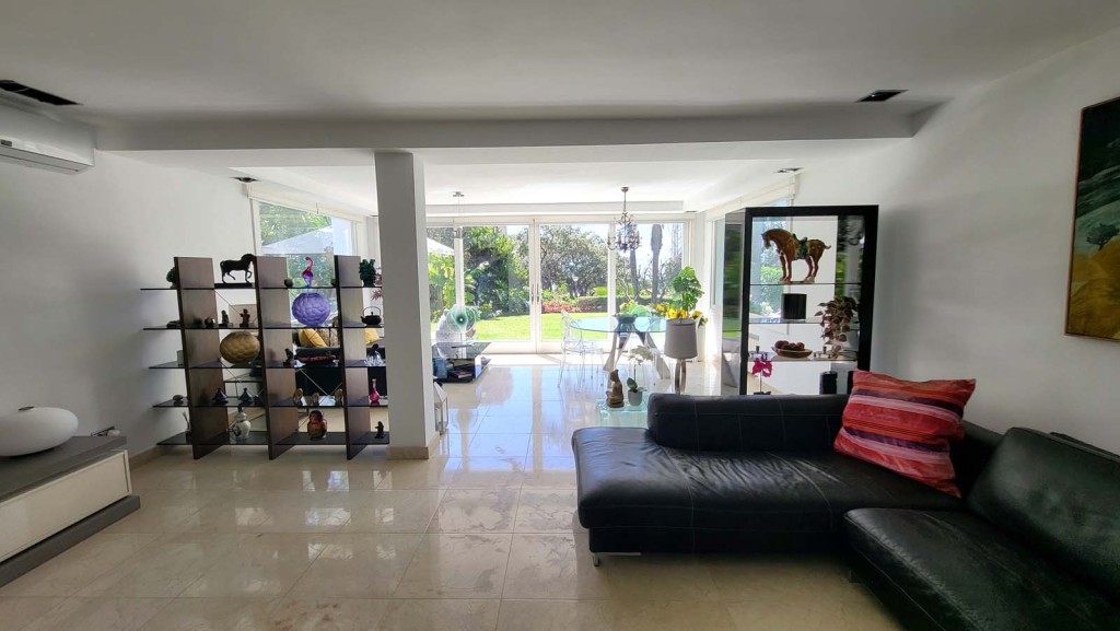 4 Bed, 4 Bath, HouseFor Sale, Calahonda, Malaga