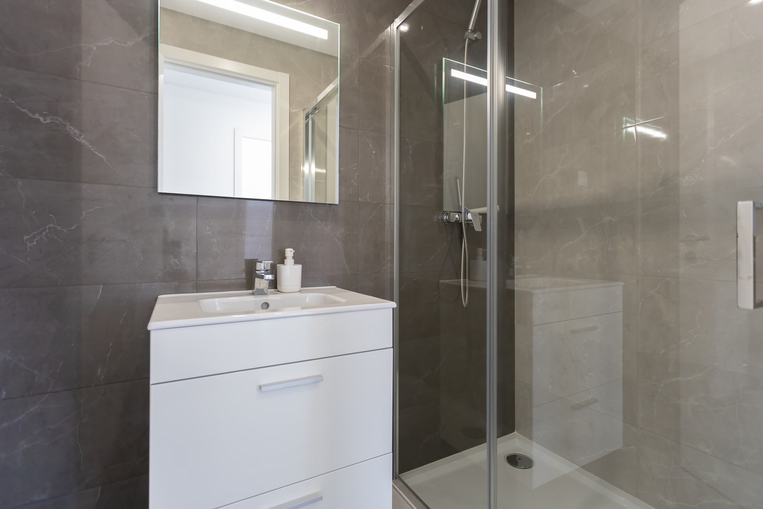 2 Bed, 2 Bath, ApartmentFor Sale, Nazaré, Leiria, 2450-100