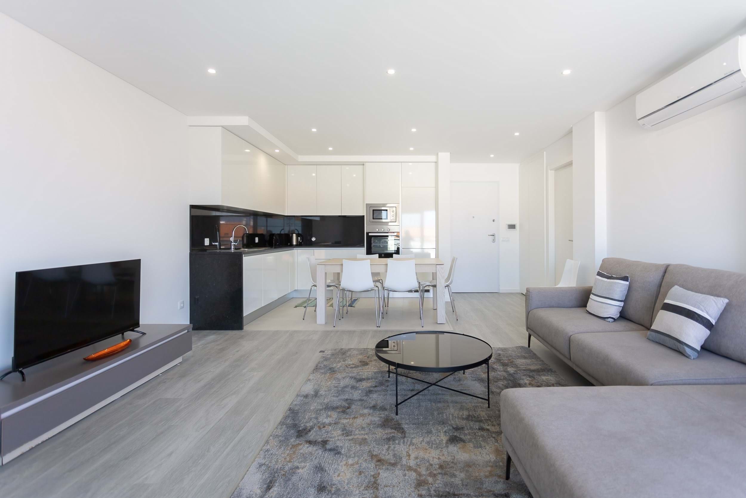 2 Bed, 2 Bath, ApartmentFor Sale, Nazaré, Leiria, 2450-100