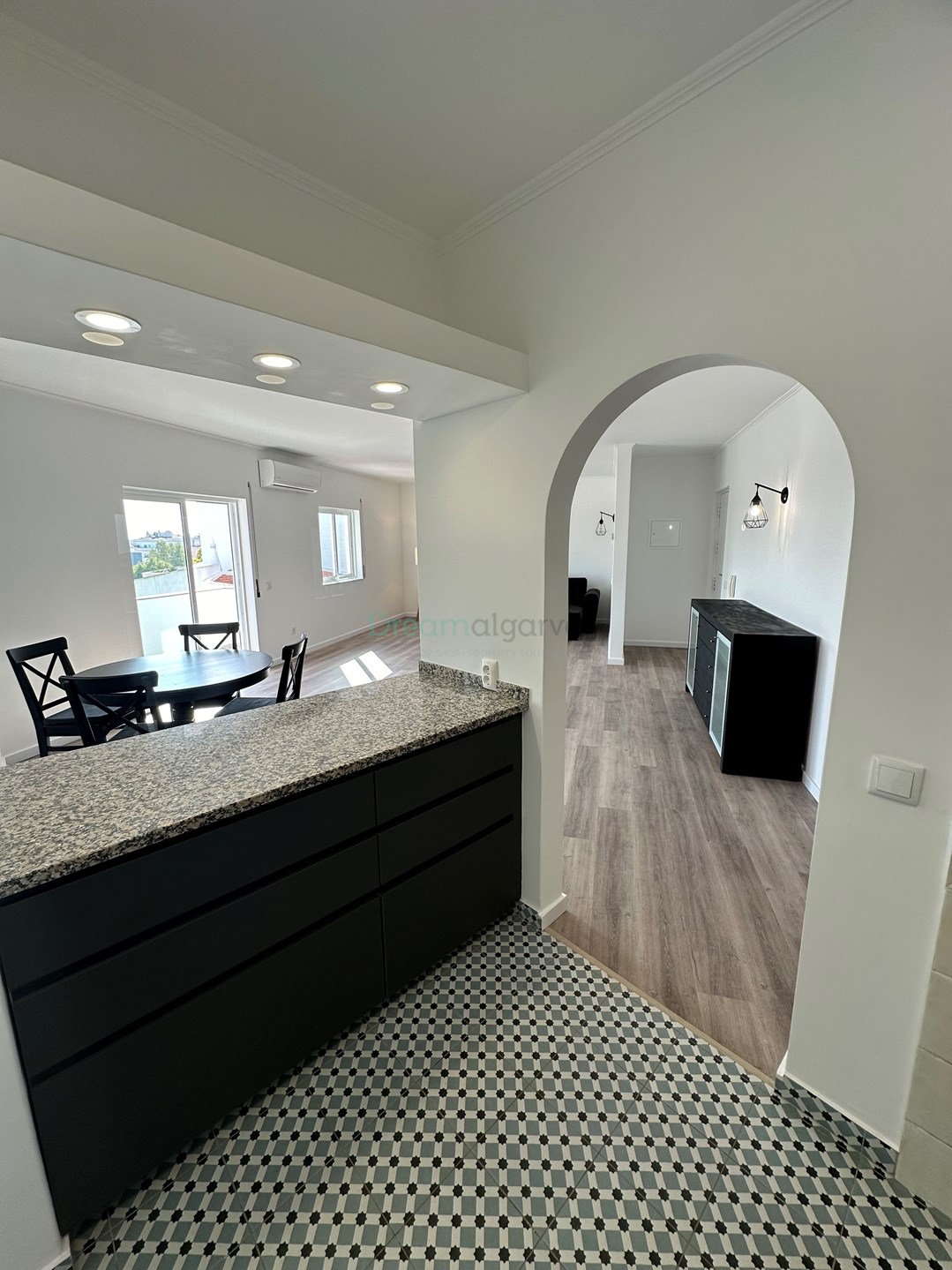 2 Bed, 1 Bath, ApartmentFor Sale, Lagos, Faro, 8600-722