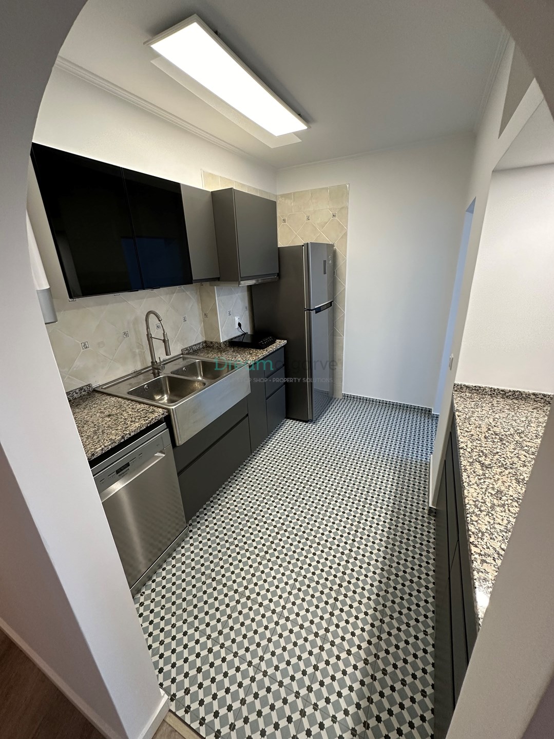 2 Bed, 1 Bath, ApartmentFor Sale, Lagos, Faro, 8600-722