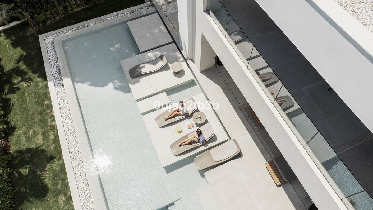 4 Bed, 5 Bath, HouseFor Sale, Nagüeles, Malaga