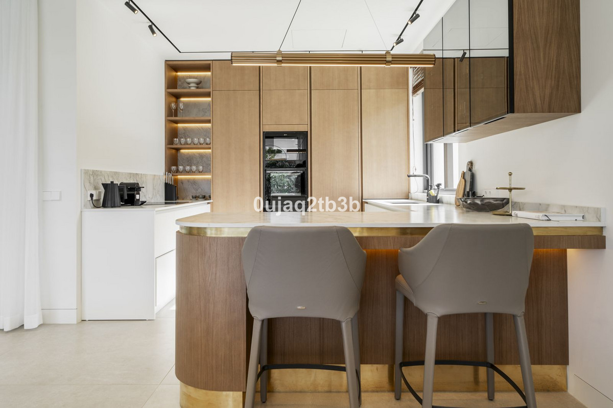 4 Bed, 5 Bath, HouseFor Sale, Nagüeles, Malaga