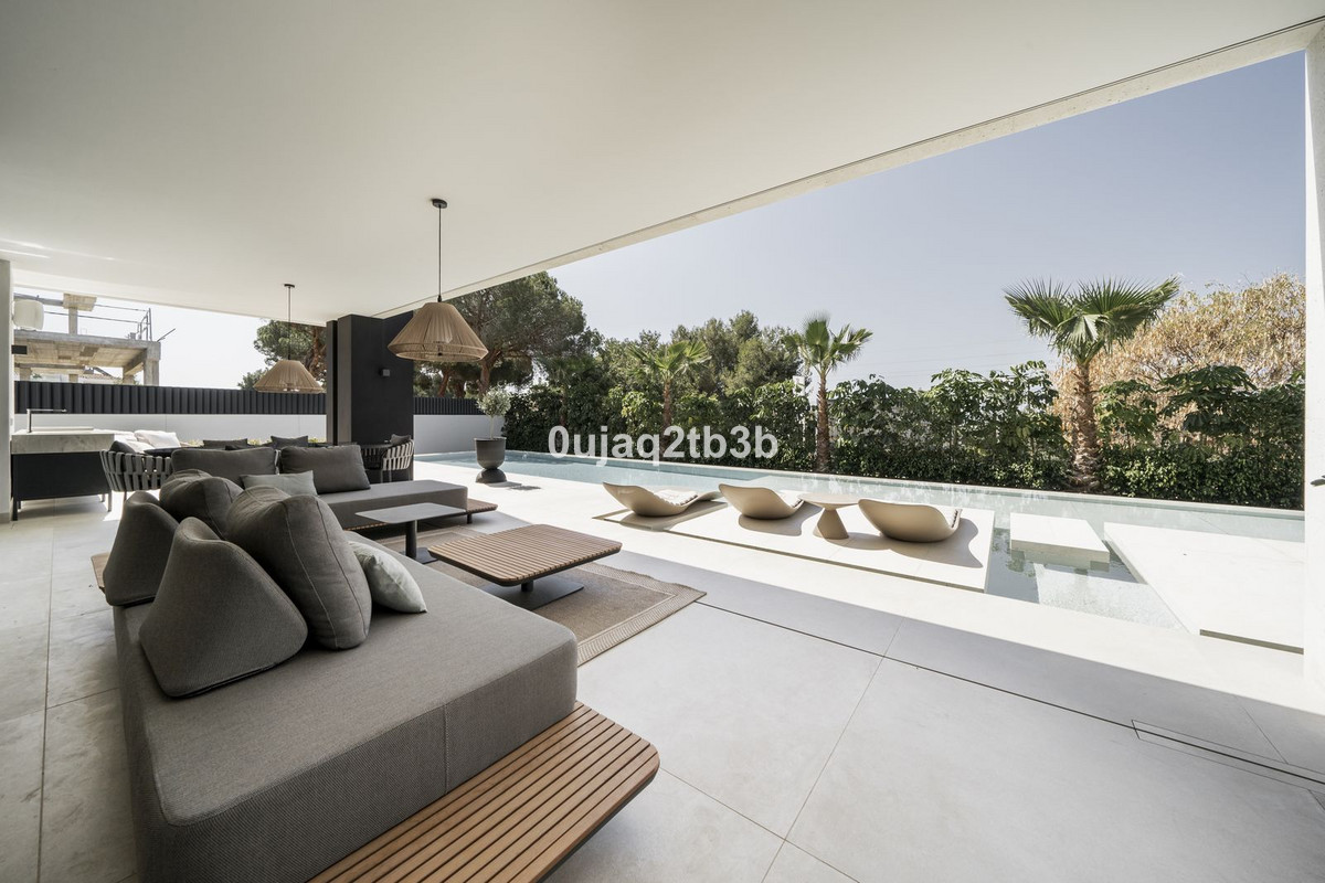 4 Bed, 5 Bath, HouseFor Sale, Nagüeles, Malaga