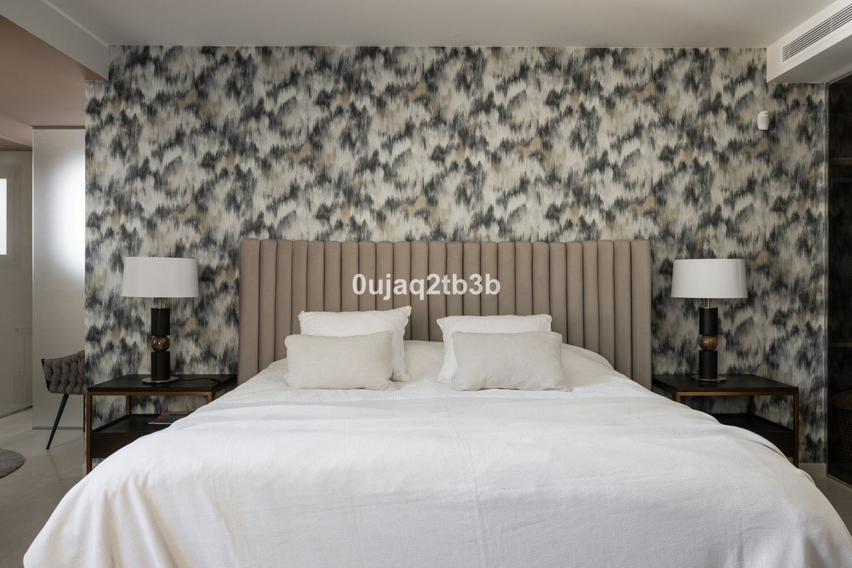 2 Bed, 3 Bath, ApartmentFor Sale, Nueva Andalucia, Malaga