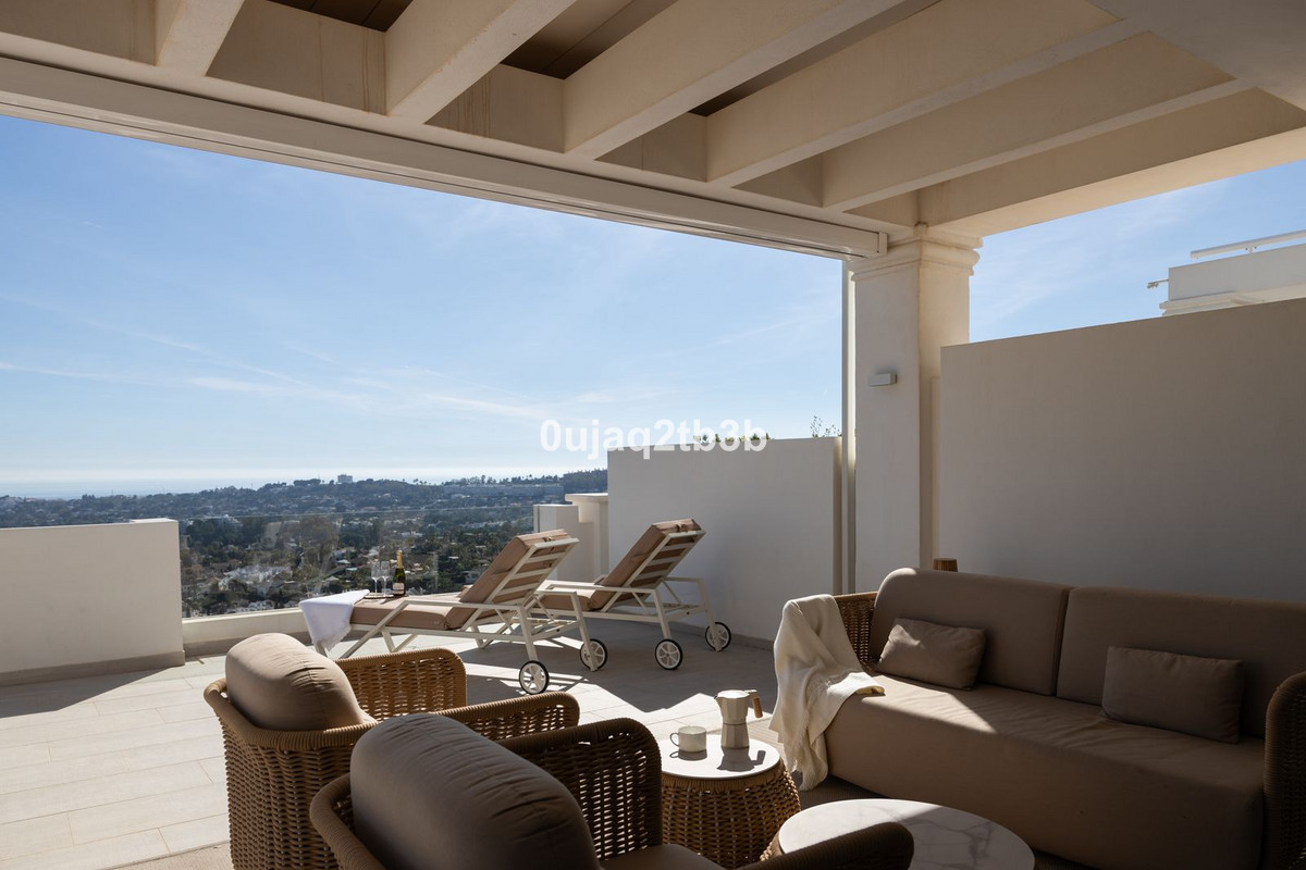 2 Bed, 3 Bath, ApartmentFor Sale, Nueva Andalucia, Malaga