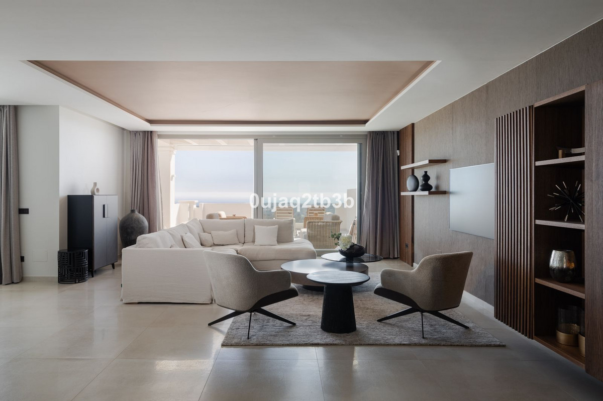 2 Bed, 3 Bath, ApartmentFor Sale, Nueva Andalucia, Malaga