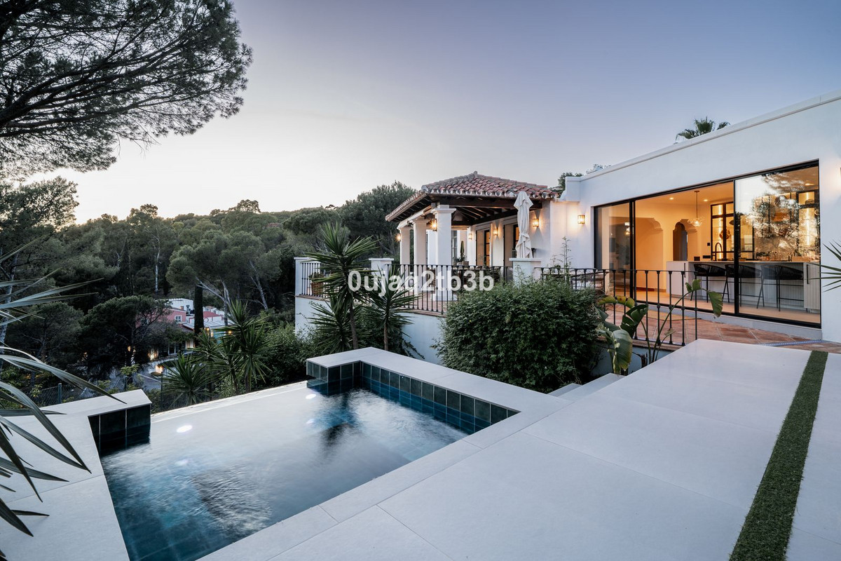 4 Bed, 4 Bath, HouseFor Sale, La Heredia, Malaga