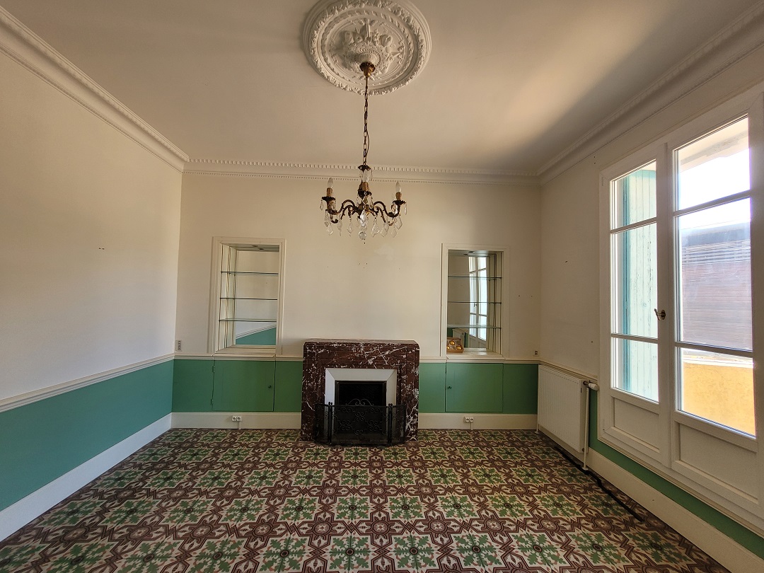 5 Bed, 2 Bath, HouseFor Sale, Autignac, Herault, Languedoc-Roussillon, 34480