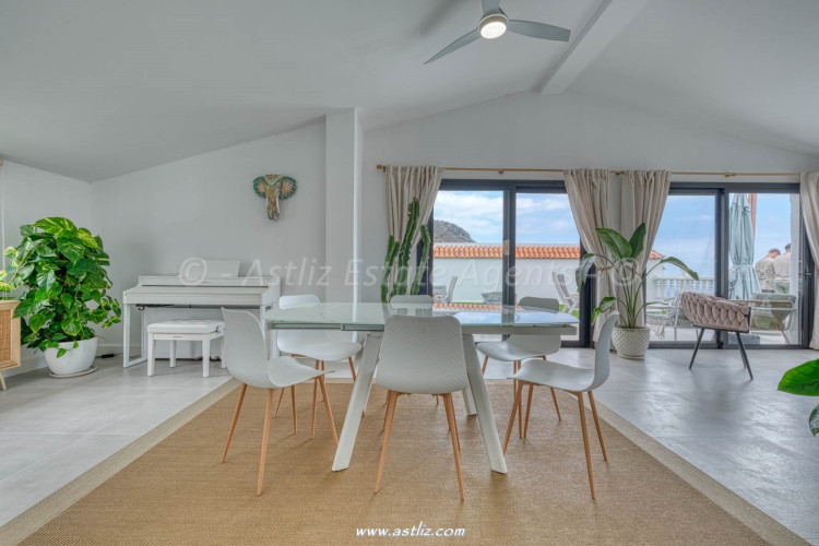 5 Bed, 5 Bath, HouseFor Sale, Los Gigantes, La Caldera