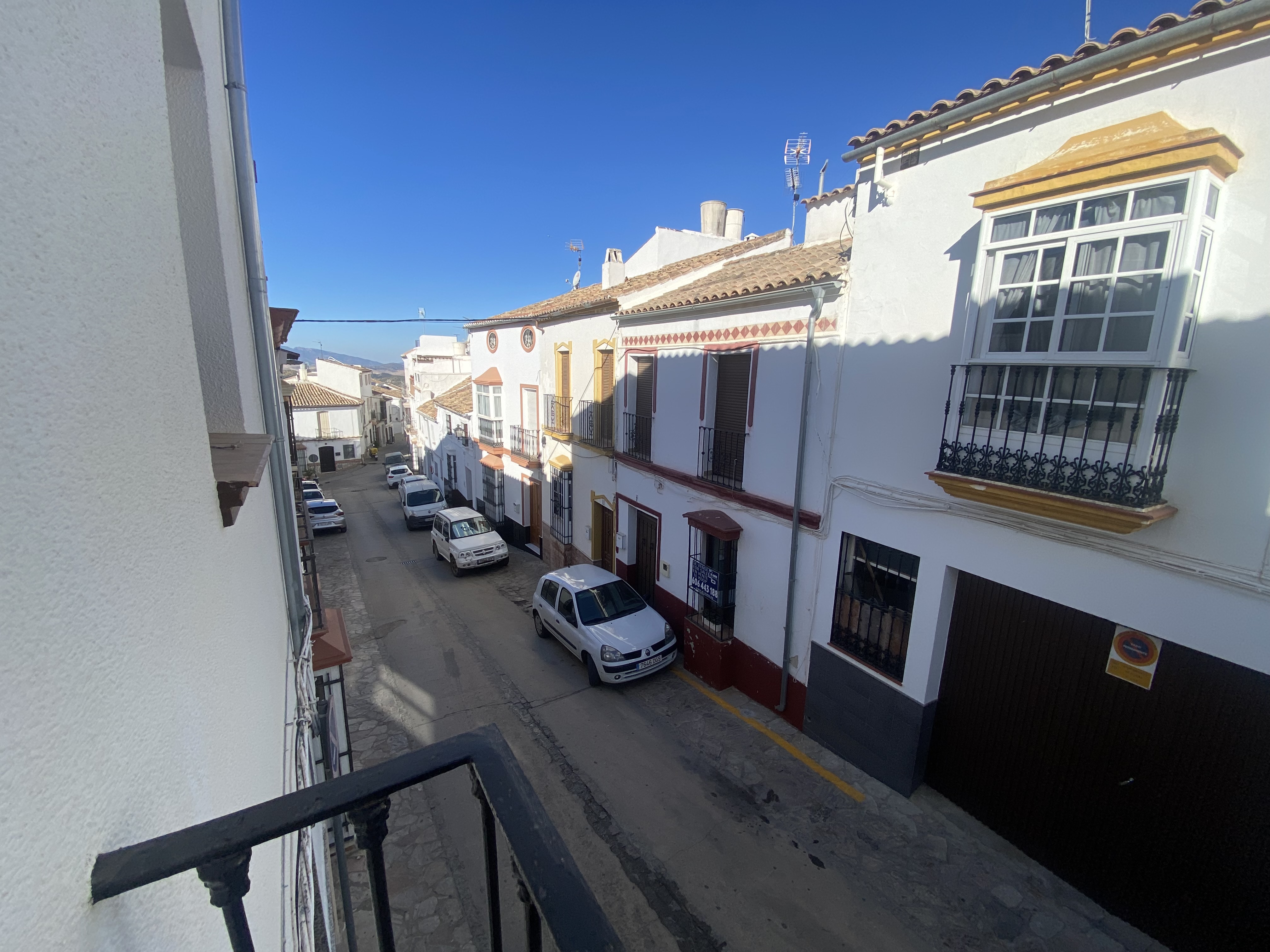 4 Bed, 2 Bath, HouseFor Sale, Olvera, Andalucia